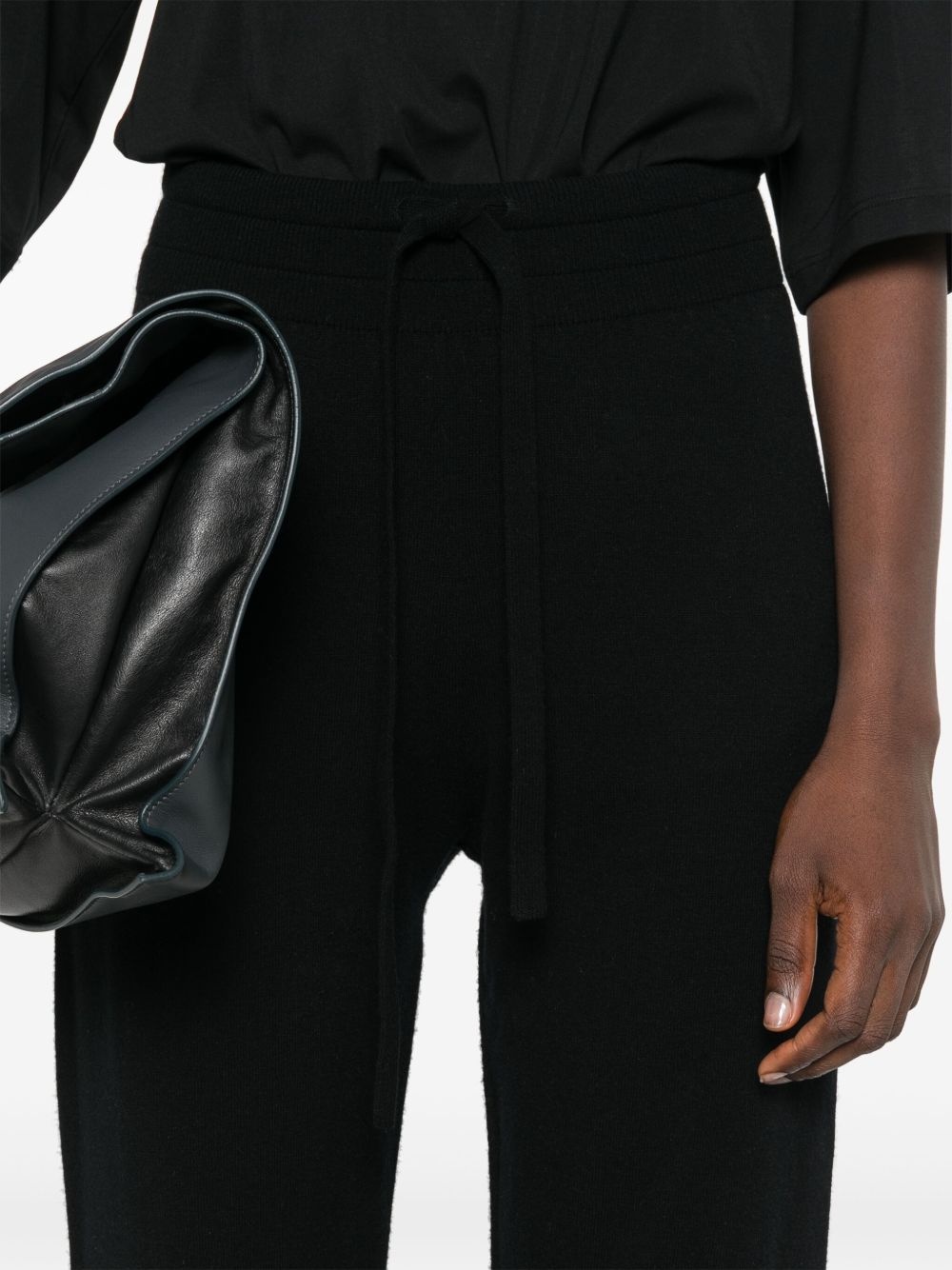 elasticated-waistband knitted trousers - 5