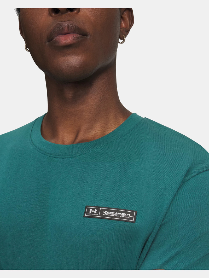 UA Heavyweight Armour Label 3