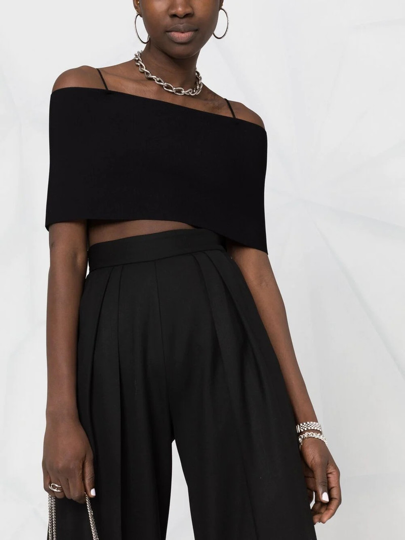 cold-shoulder cropped top 5