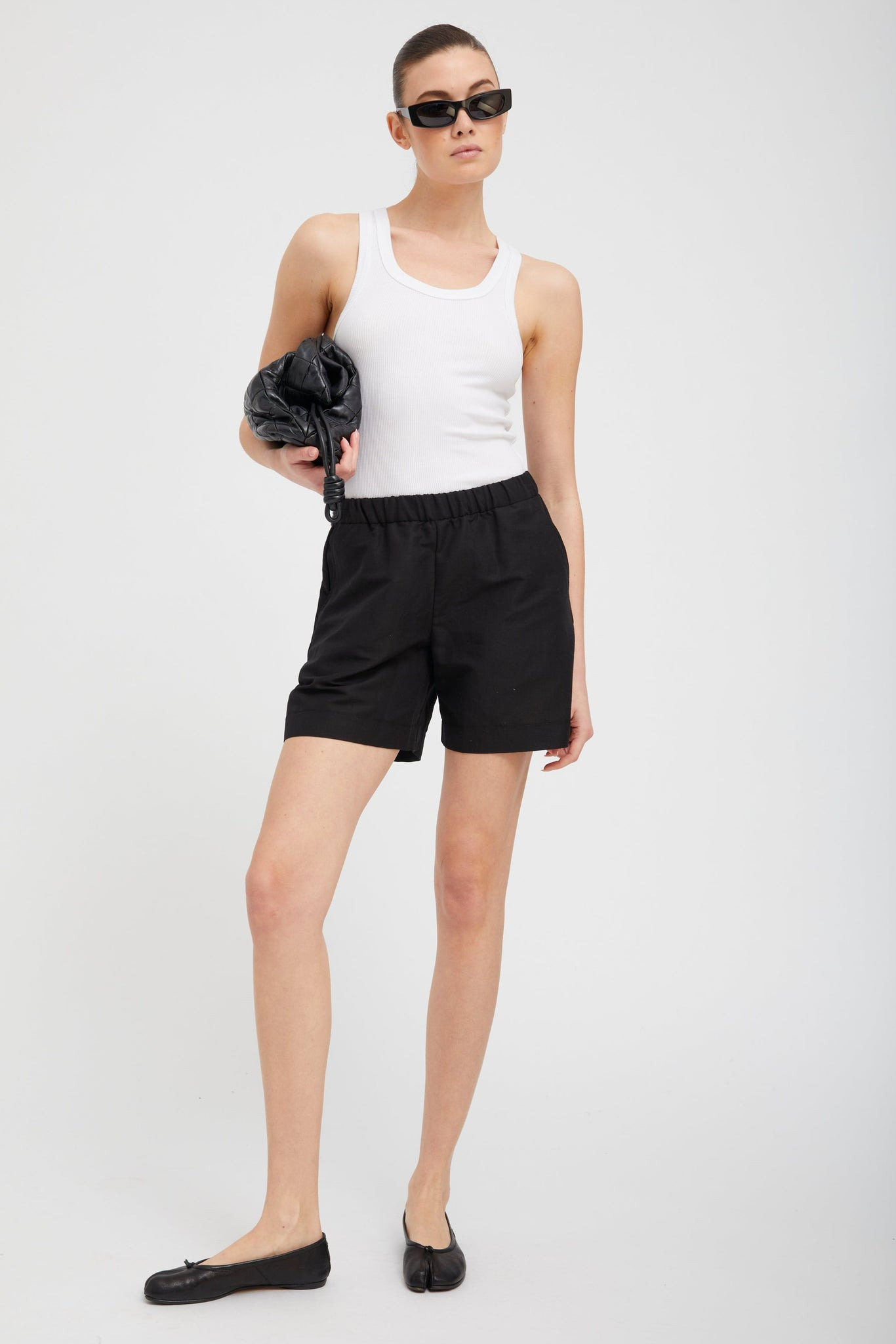WHITE RIB FITTED SCOOPED TANK - 3