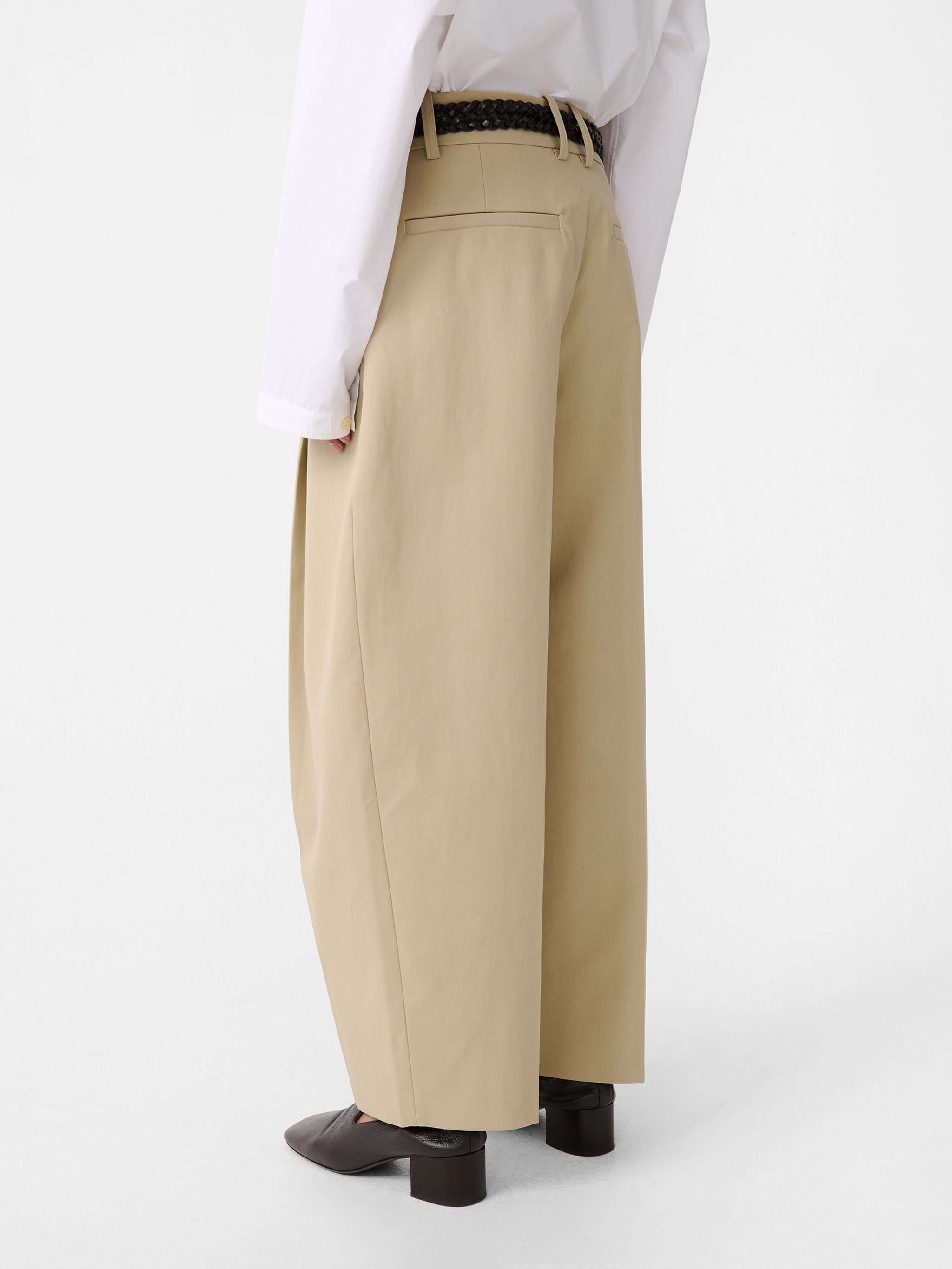 Nasser Pant - 7