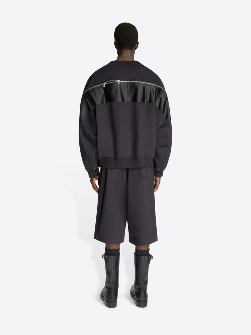 CONTRAST SWEATSHIRT 4