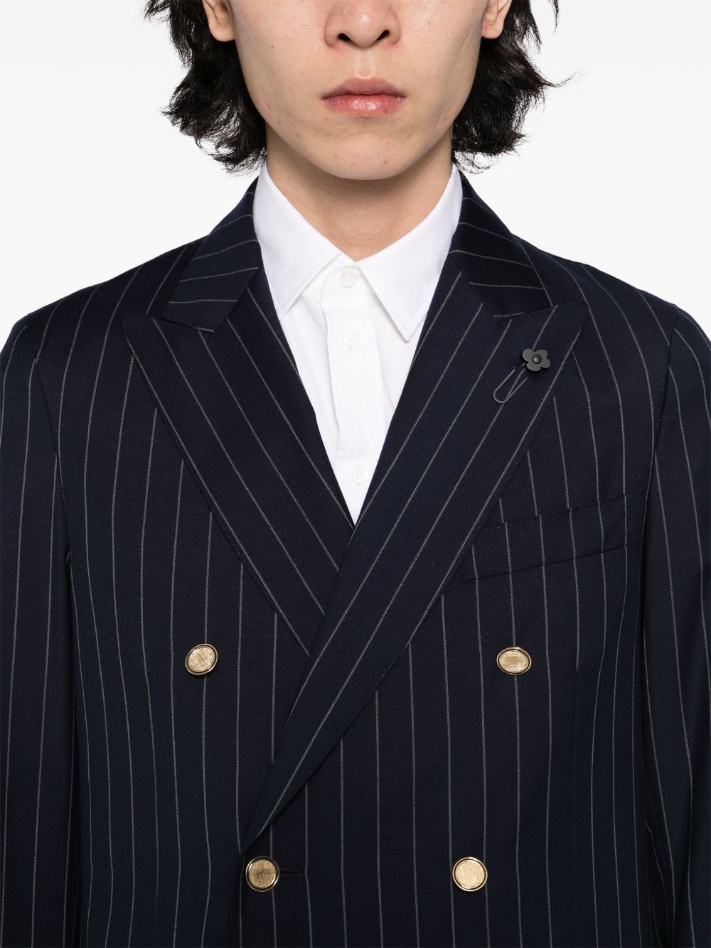 brooch-detail double breasted suit - 4