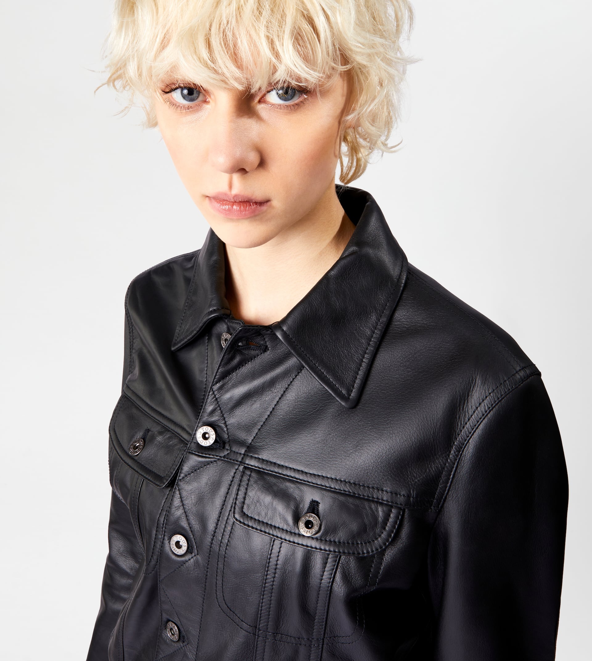 JACKET IN LEATHER - BLACK - 10