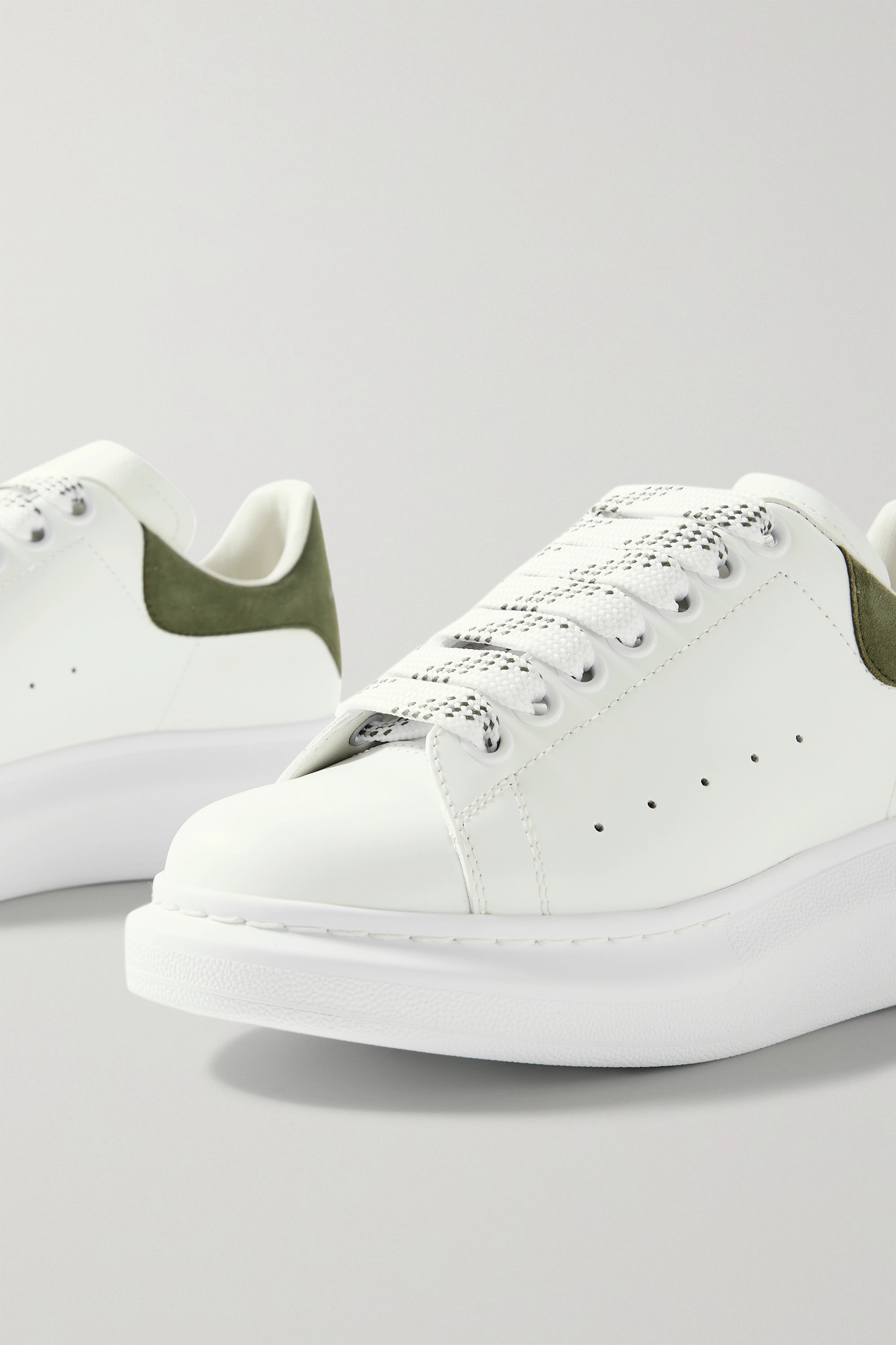 Suede-trimmed leather exaggerated-sole sneakers - 4
