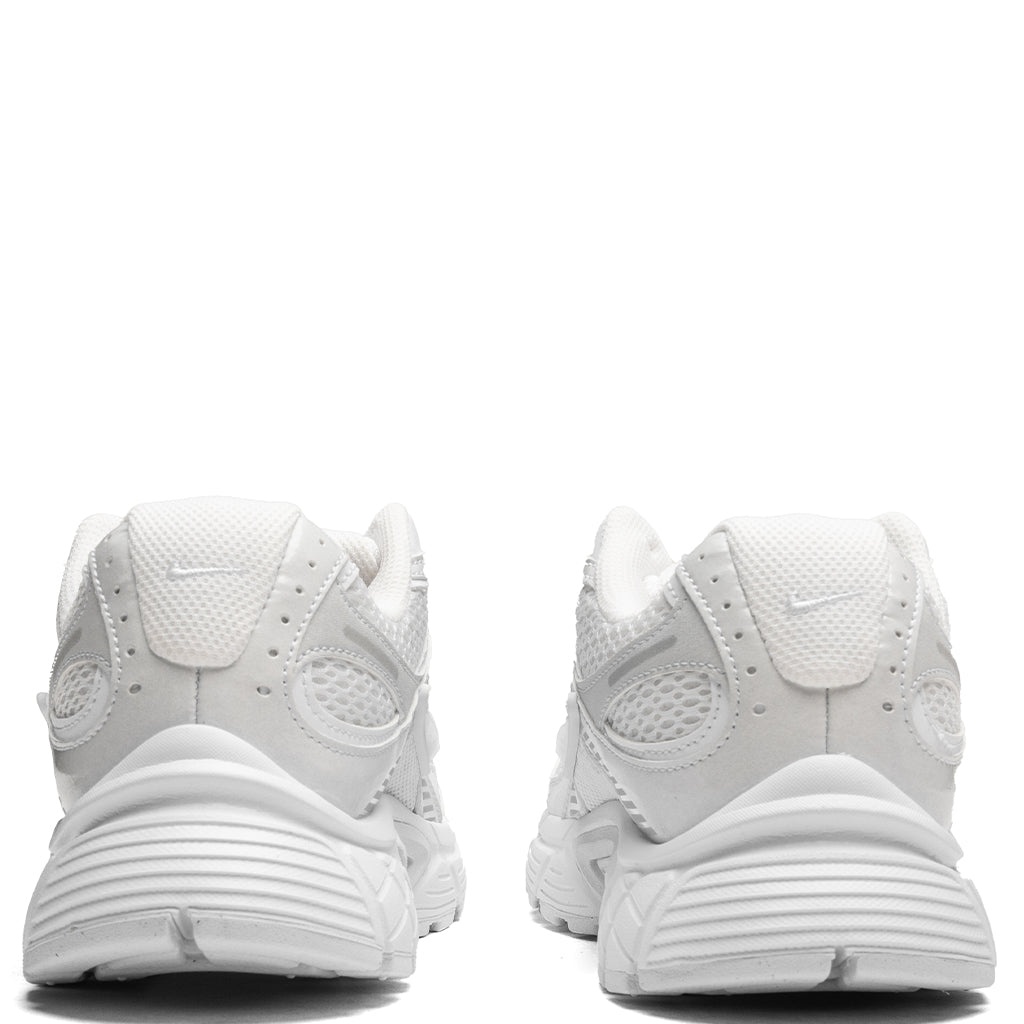 V5 RUNNER - WHITE/BLACK/METALLIC SILVER - 4