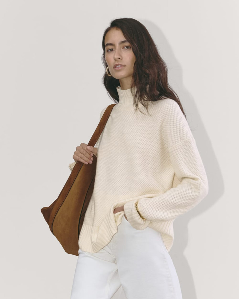 THE HONEYCOMB FUNNEL NECK IN WOOL CASHMERE 4