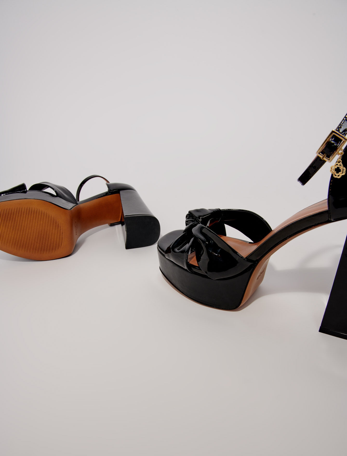 Leather platform sandals - 5