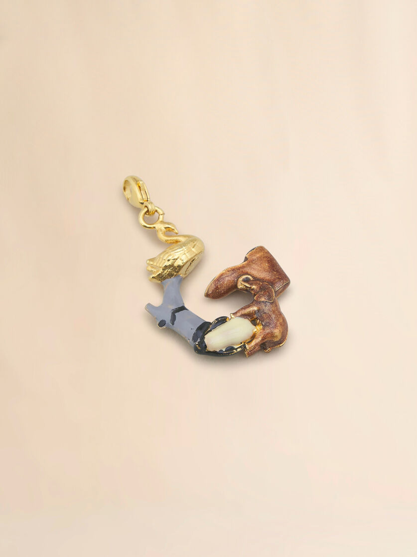 MARNI ALPHABET "G" CHARM - 3