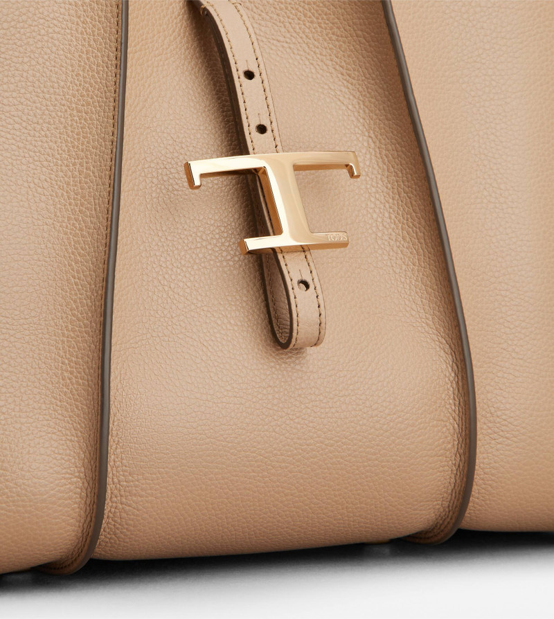 T TIMELESS SHOPPING BAG IN LEATHER SMALL - NATURAL 5