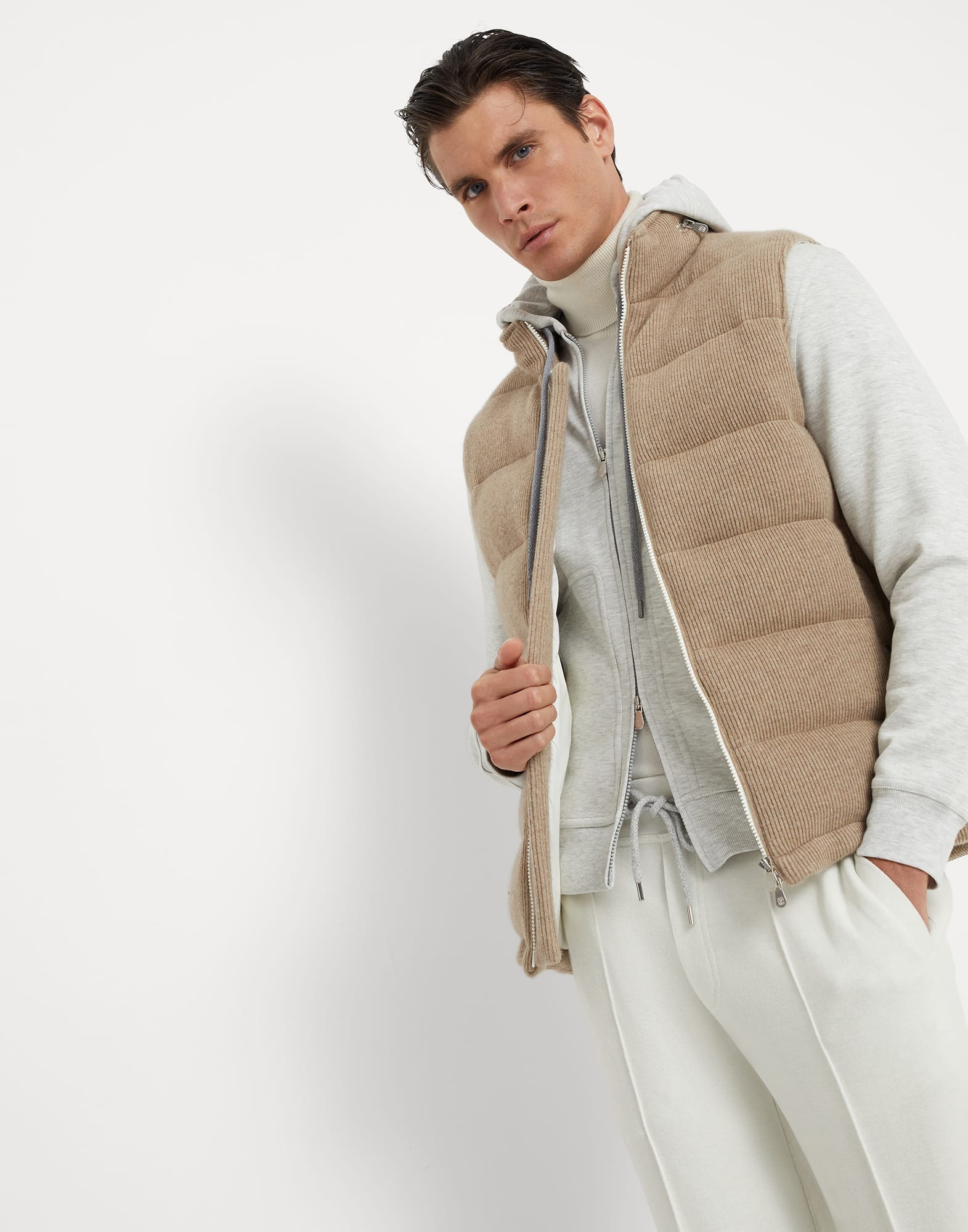 Cashmere English rib knit down vest with packable hood - 4