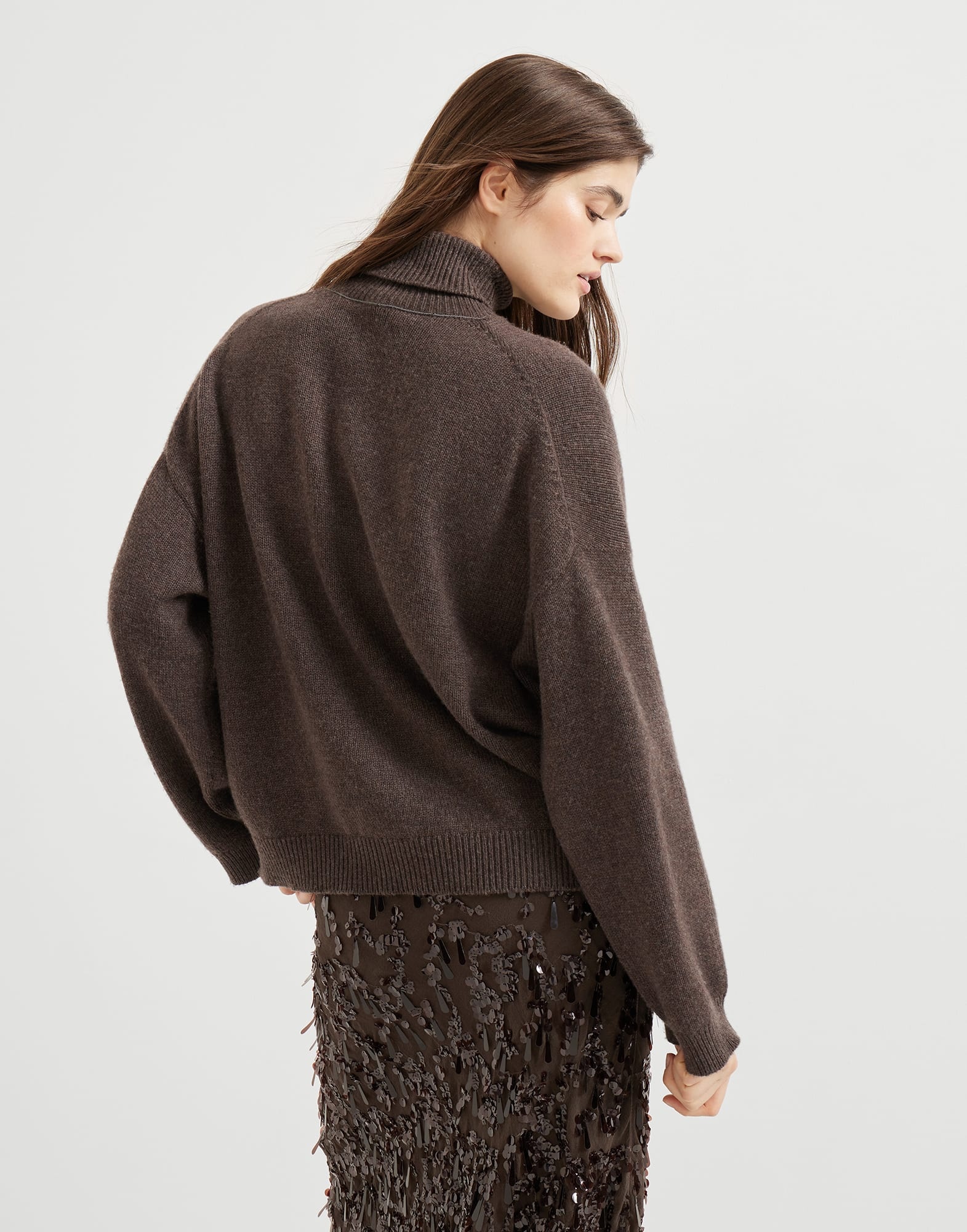 Cashmere turtleneck sweater with monili - 2