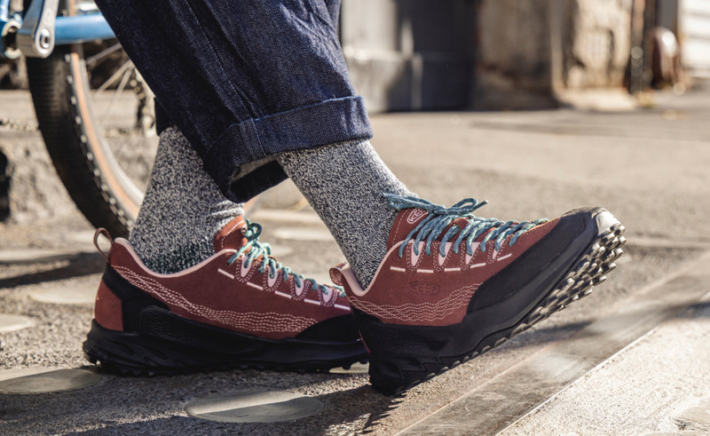 Women's Jasper Zionic Sneaker x Pilgrim Surf + Supply 8