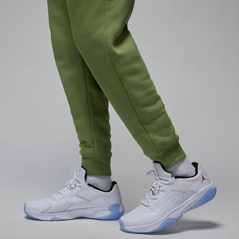 Air Jordan Essentials Fleece Trousers 'Green' FJ7779-340 3
