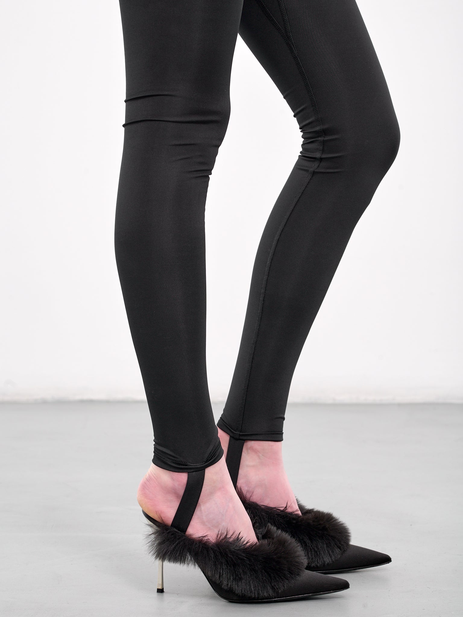 Foot Loop Leggings - 5