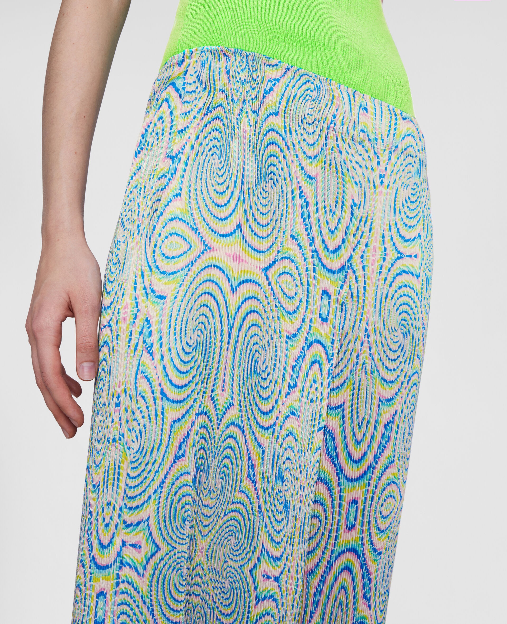 Hallucinogenic Plisse Pants - 4