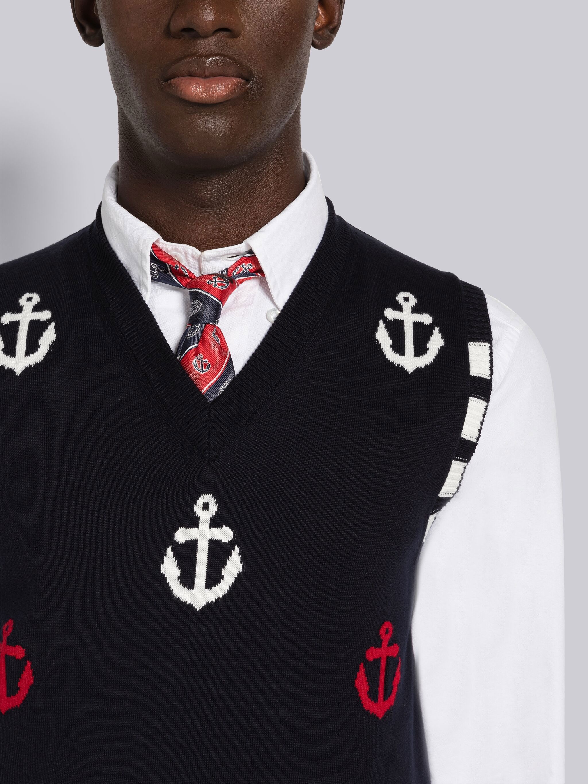 Anchor Intarsia 4-Bar V-Neck Vest - 5