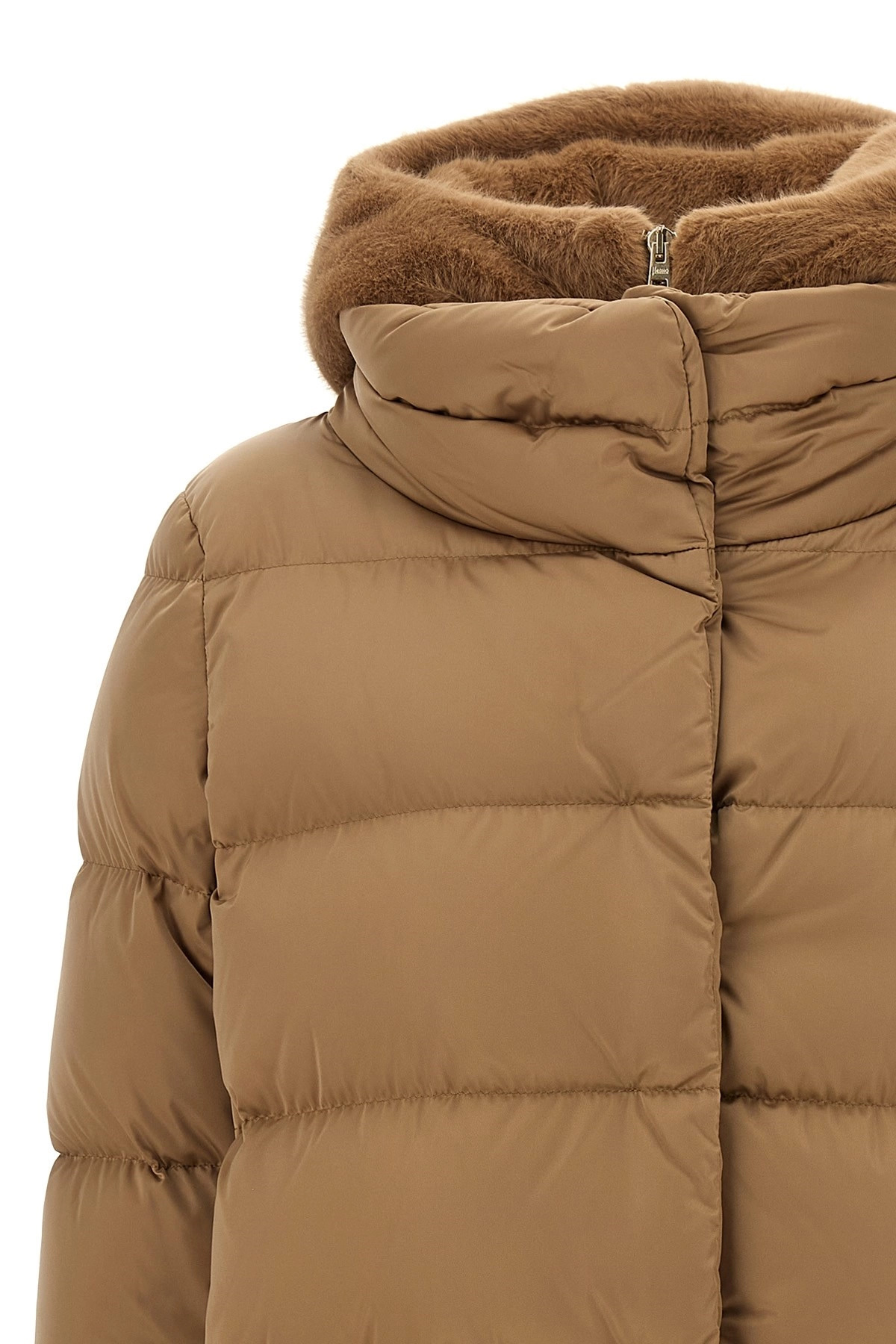 'A-Shape Resort' down jacket - 4