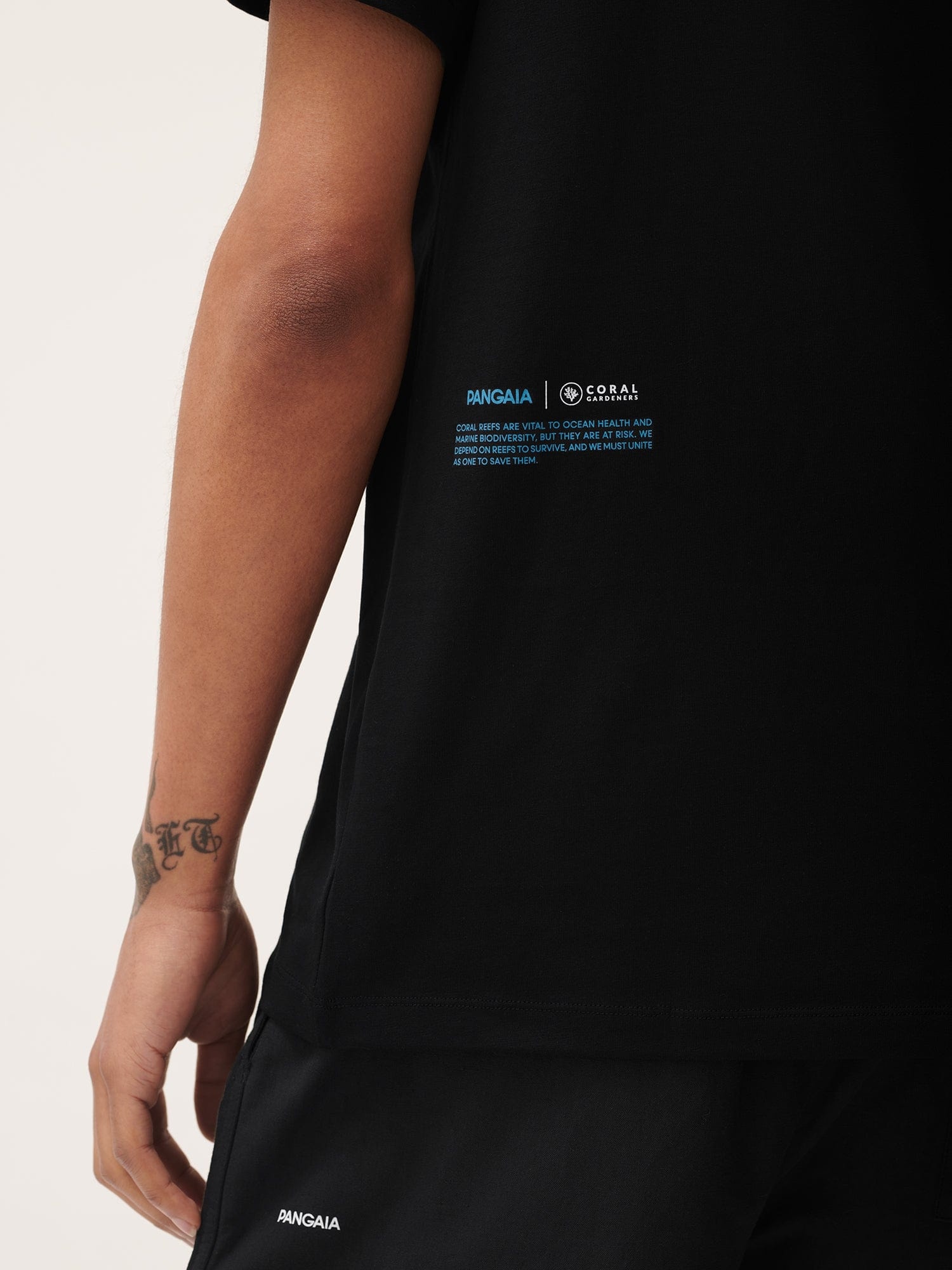 Mens Coral Gardeners Midweight T-Shirt - Black - 4