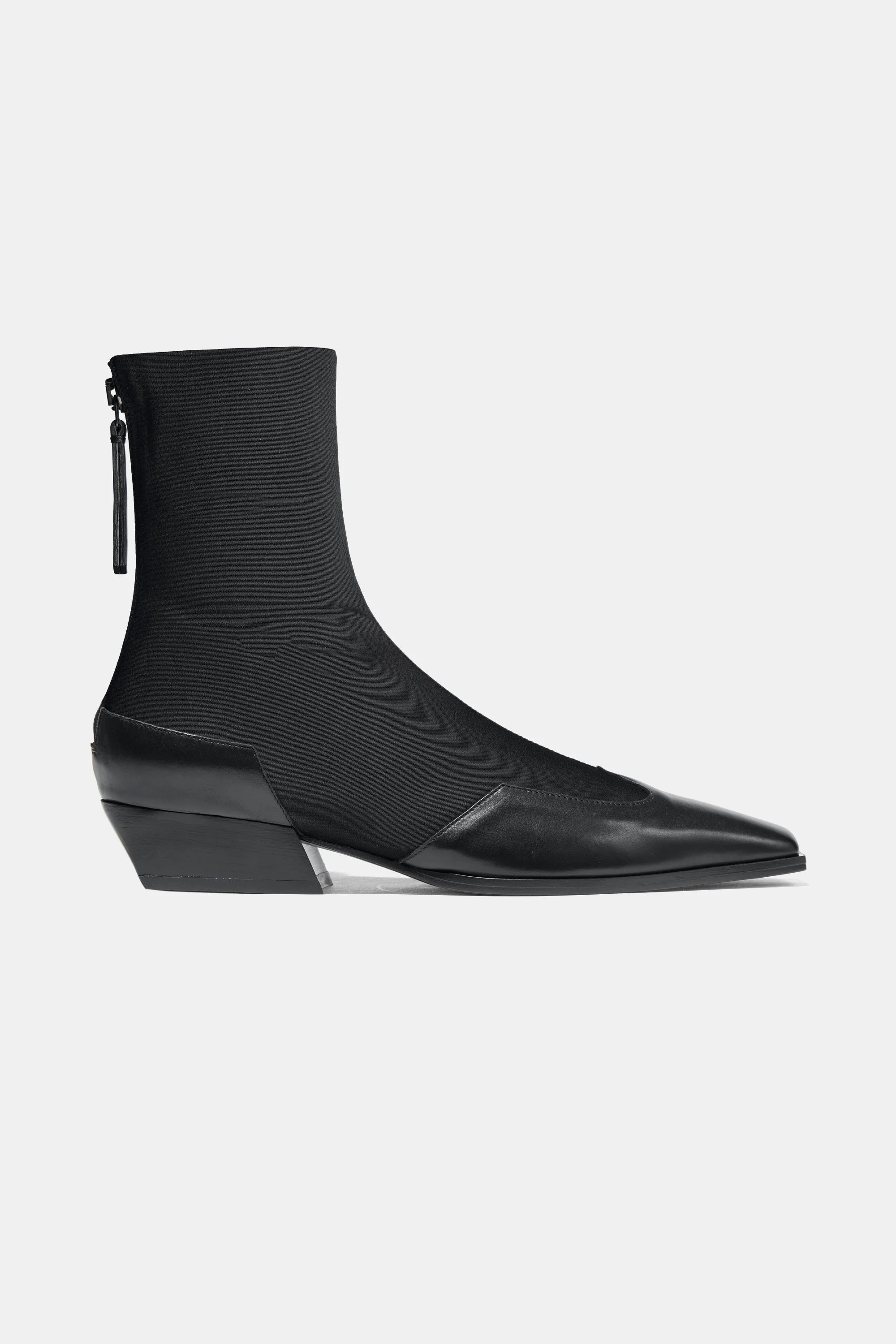 WESTERN MINORI IN BLACK GROSGRAIN - 1