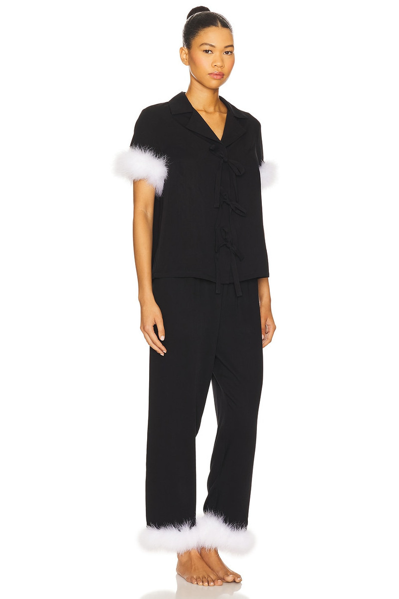 SLEEPER Ponyo Pajama Set With Detachable Feathers outlook