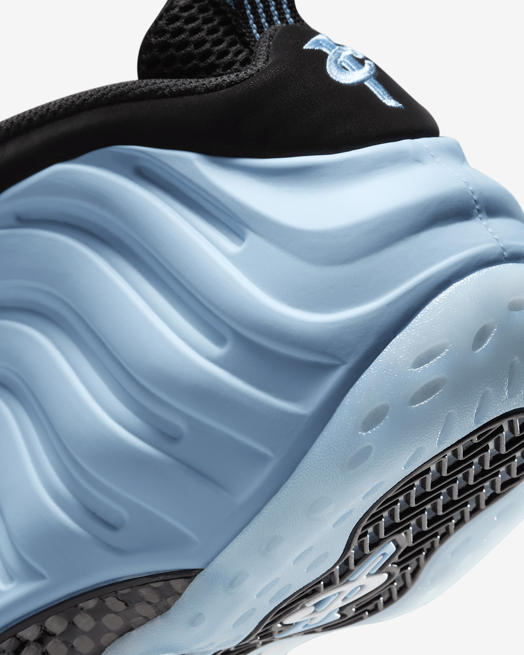 Nike Air Foamposite One Men's Shoes - 8