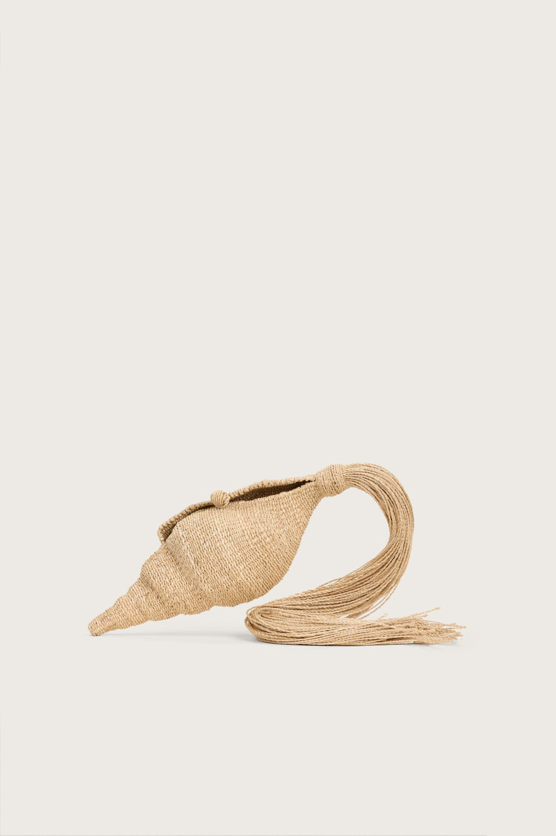 Cult Gaia CAMILLA CLUTCH outlook