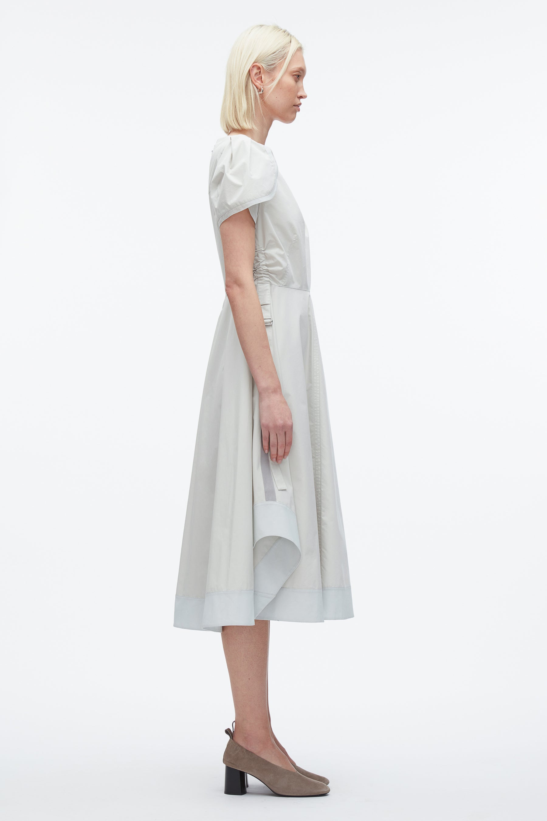 Tulip Sleeve V-Neck Dress - 3