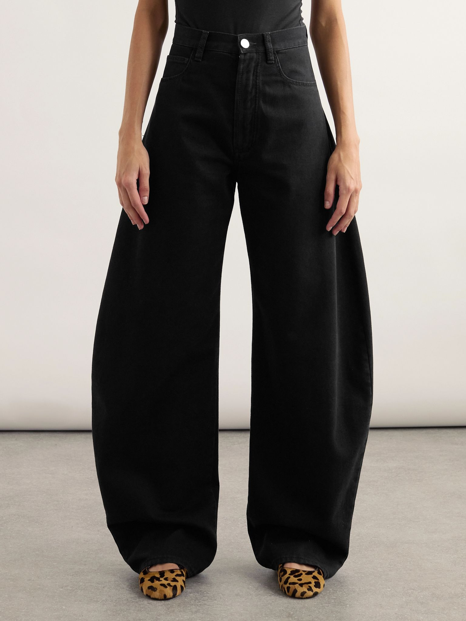 High-rise barrel-leg jeans Black - 3