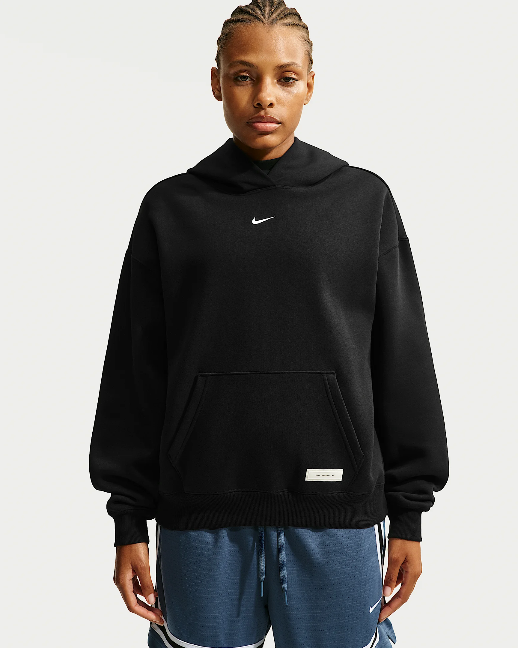 Nike Women's Therma-FIT Basketball Performance Hoodie - 1