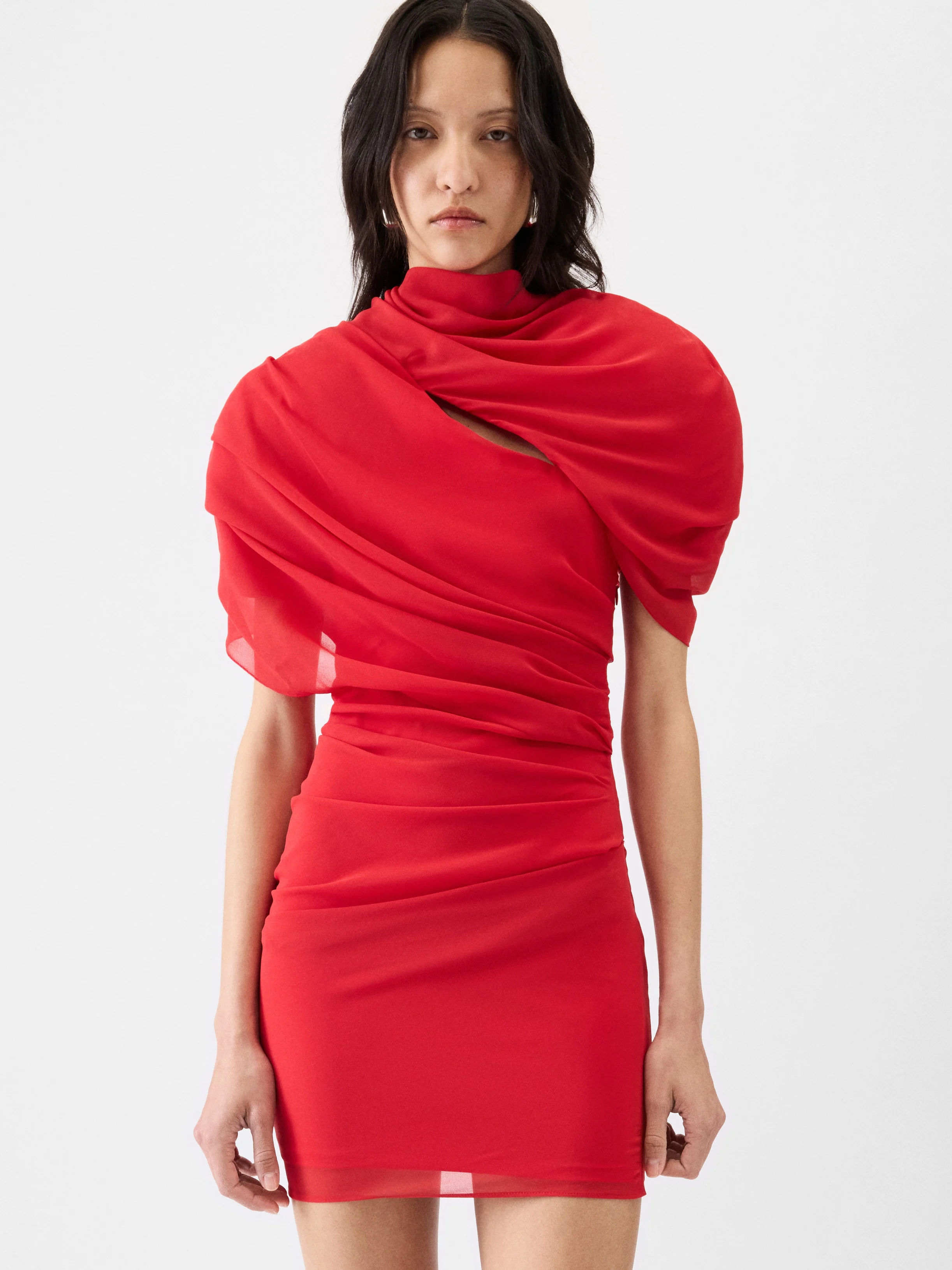 green emerald velvet dress Jacquemus