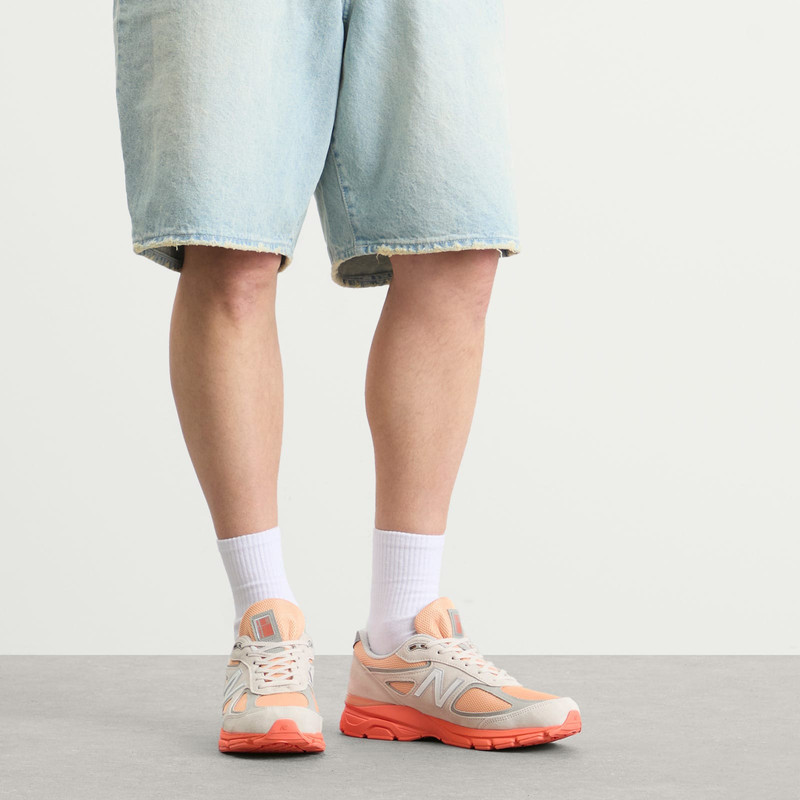 New Balance New Balance 990v4 Sneaker outlook