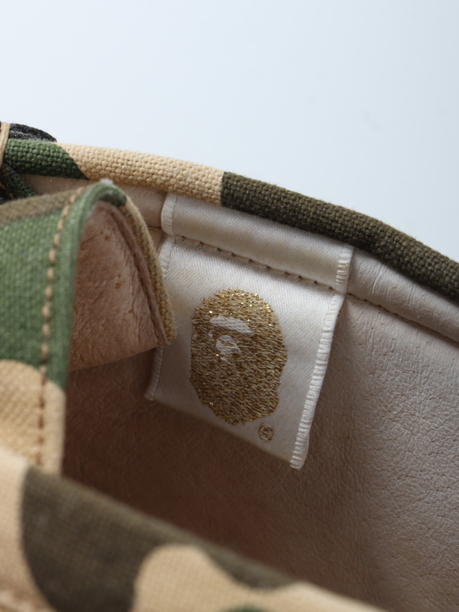 A BATHING APE - 9