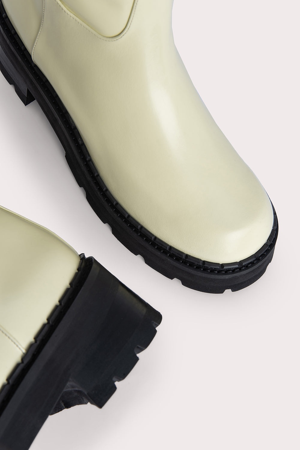 Russel Ivory Soft Semi Patent Leather - 4