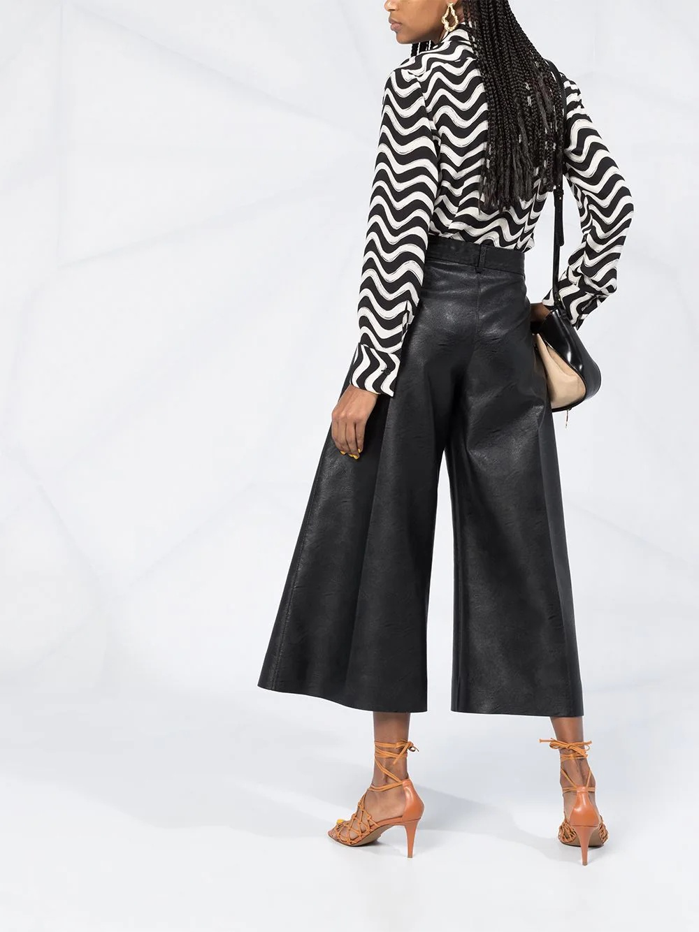 faux-leather wide-leg trousers - 6