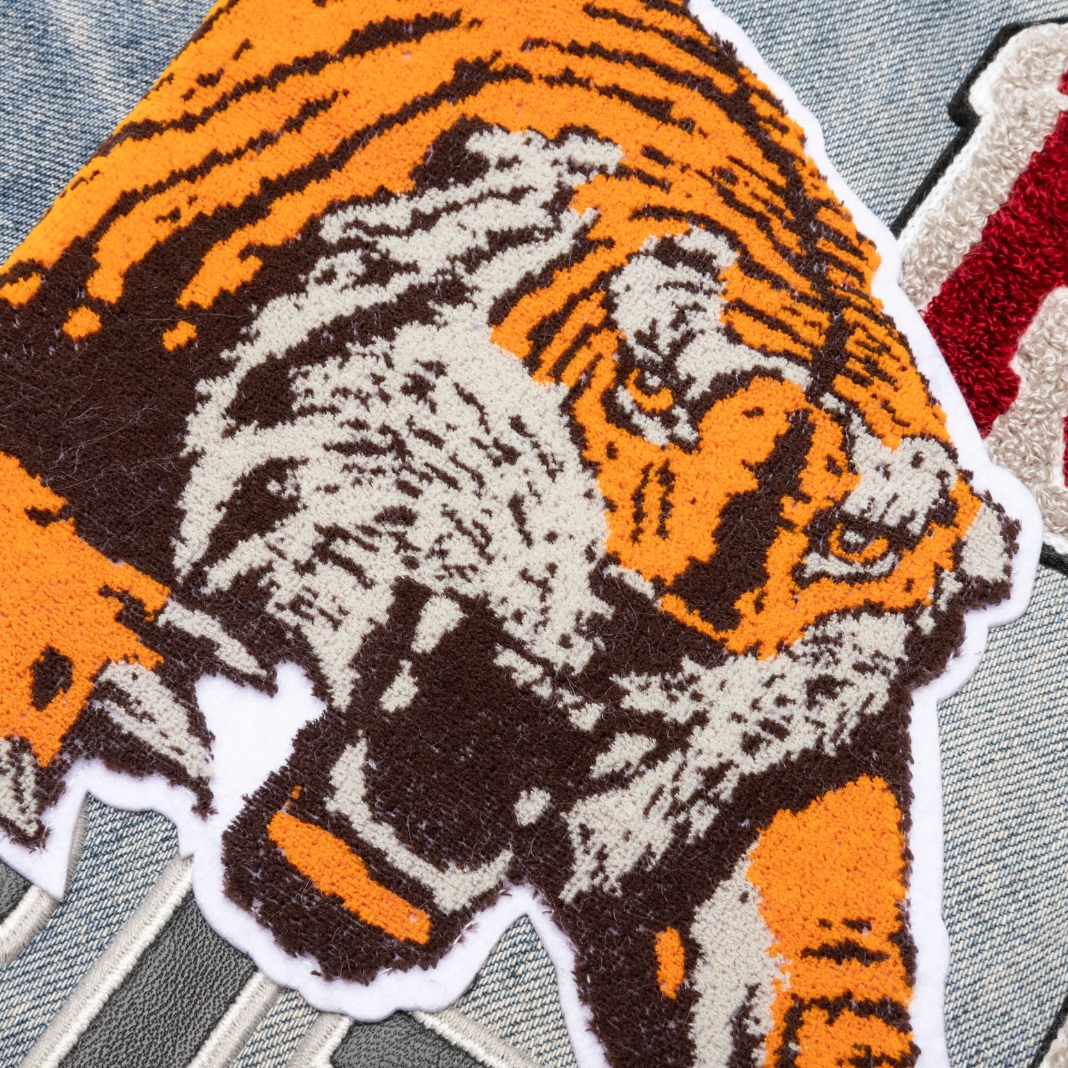 VARSITY TIGER STRAIGHT JEAN - VINTAGE INDIGO - 4