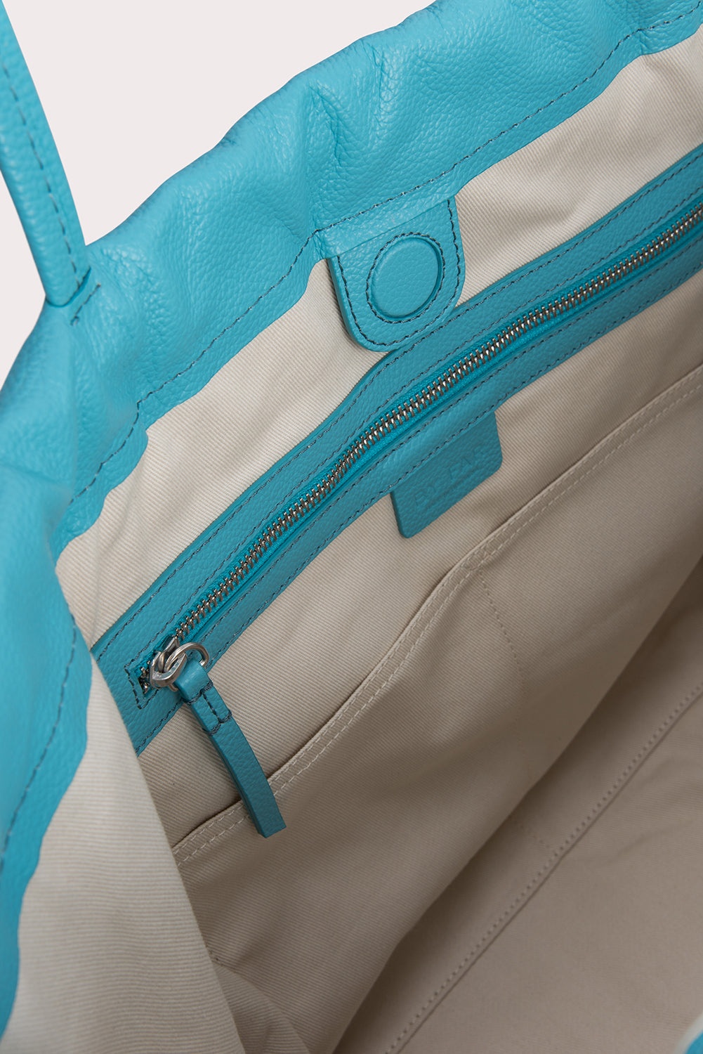 Oslo Aquamarine Small Grain Calf Leather - 3