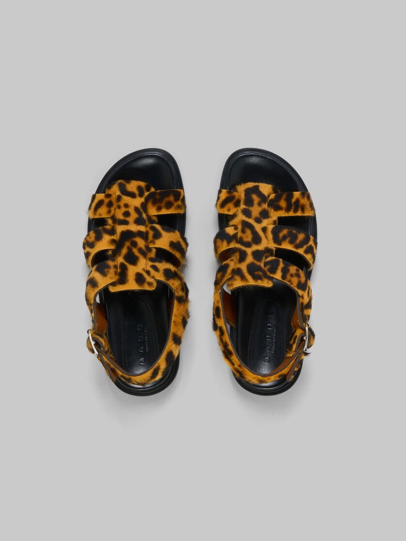 LEOPARD-PRINT SHORT-HAIR SHEARLING GLADIATOR SANDAL - 4