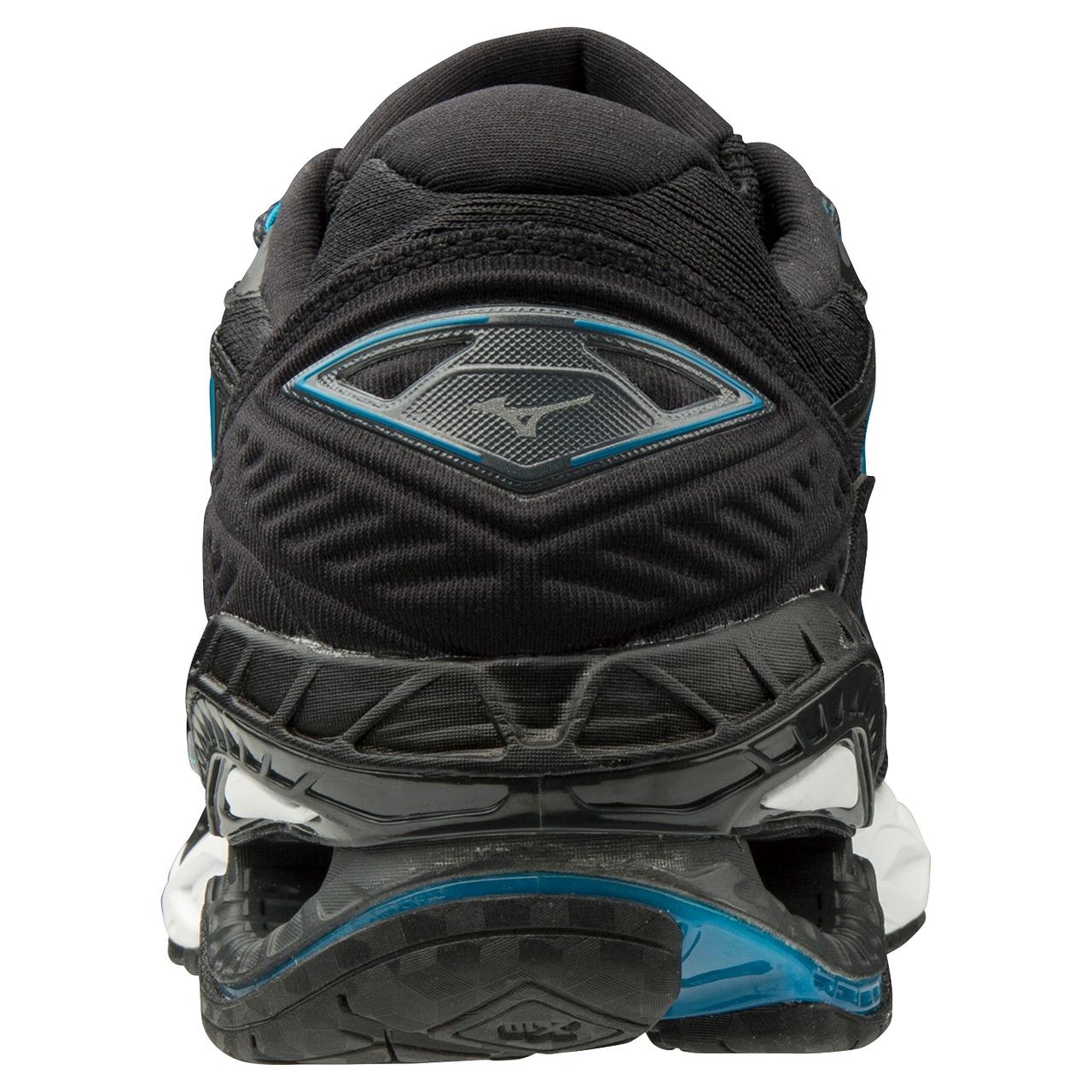 Men's Wave Creation 20 Running Shoe - 6
