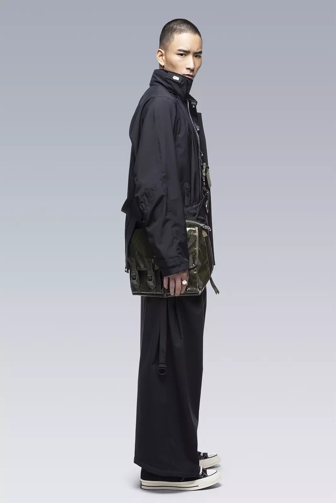 J119-WS 2L Gore-Tex® Infinium™ Windstopper® Interops Jacket Black - 11