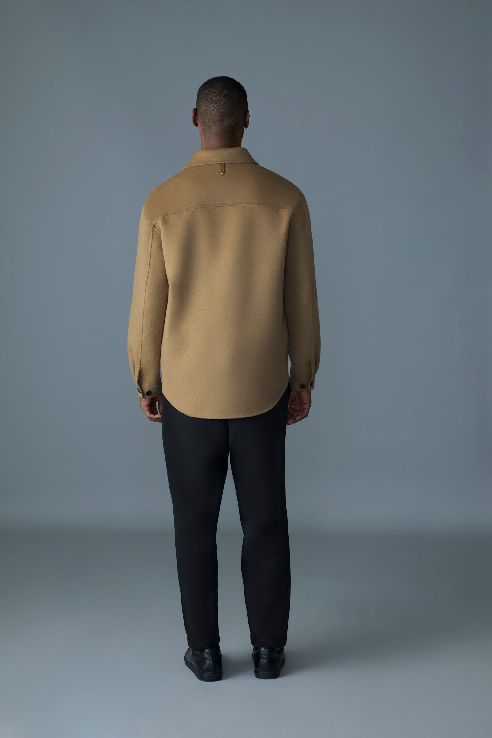 EMMANUEL Double-face wool overshirt with leather patch pocket - 5