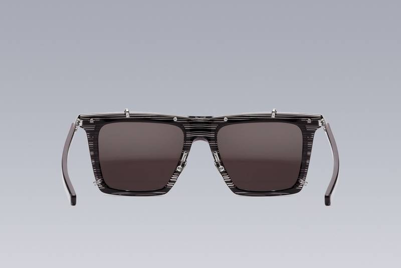 F1-T-B F1-T Sunglasses Silver/Light Yellow/Platinum 17