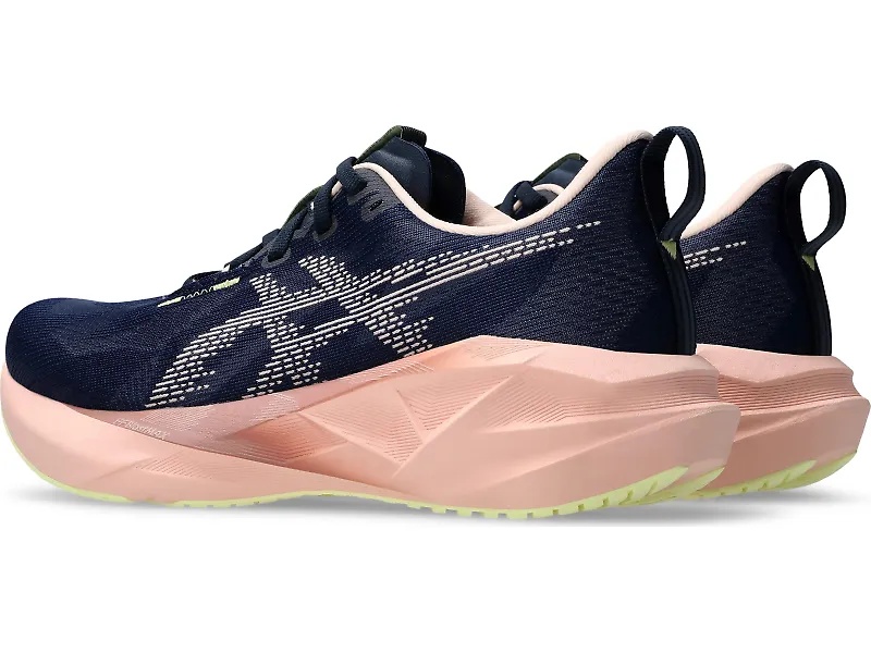 ASICS Novablast 5 - 7