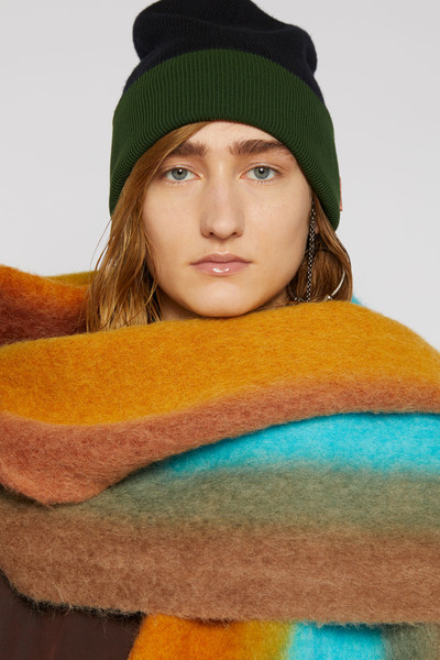 Acne Studios Reversible beanie black/green outlook