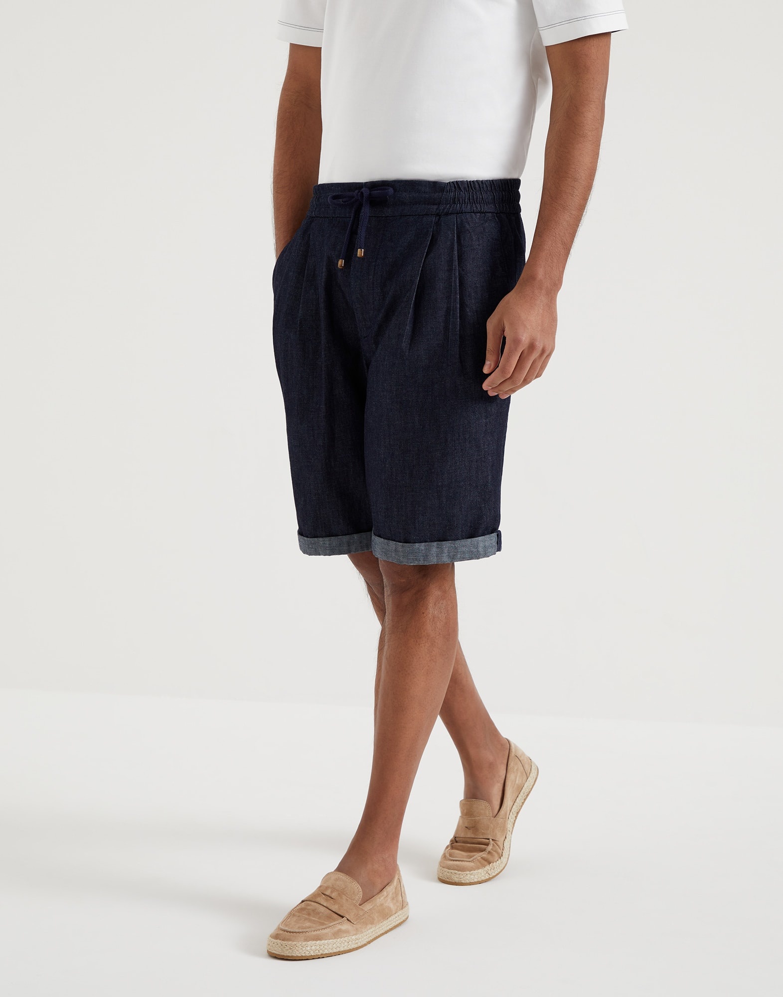 Lightweight denim Bermuda shorts with drawstring and double pleats - 1