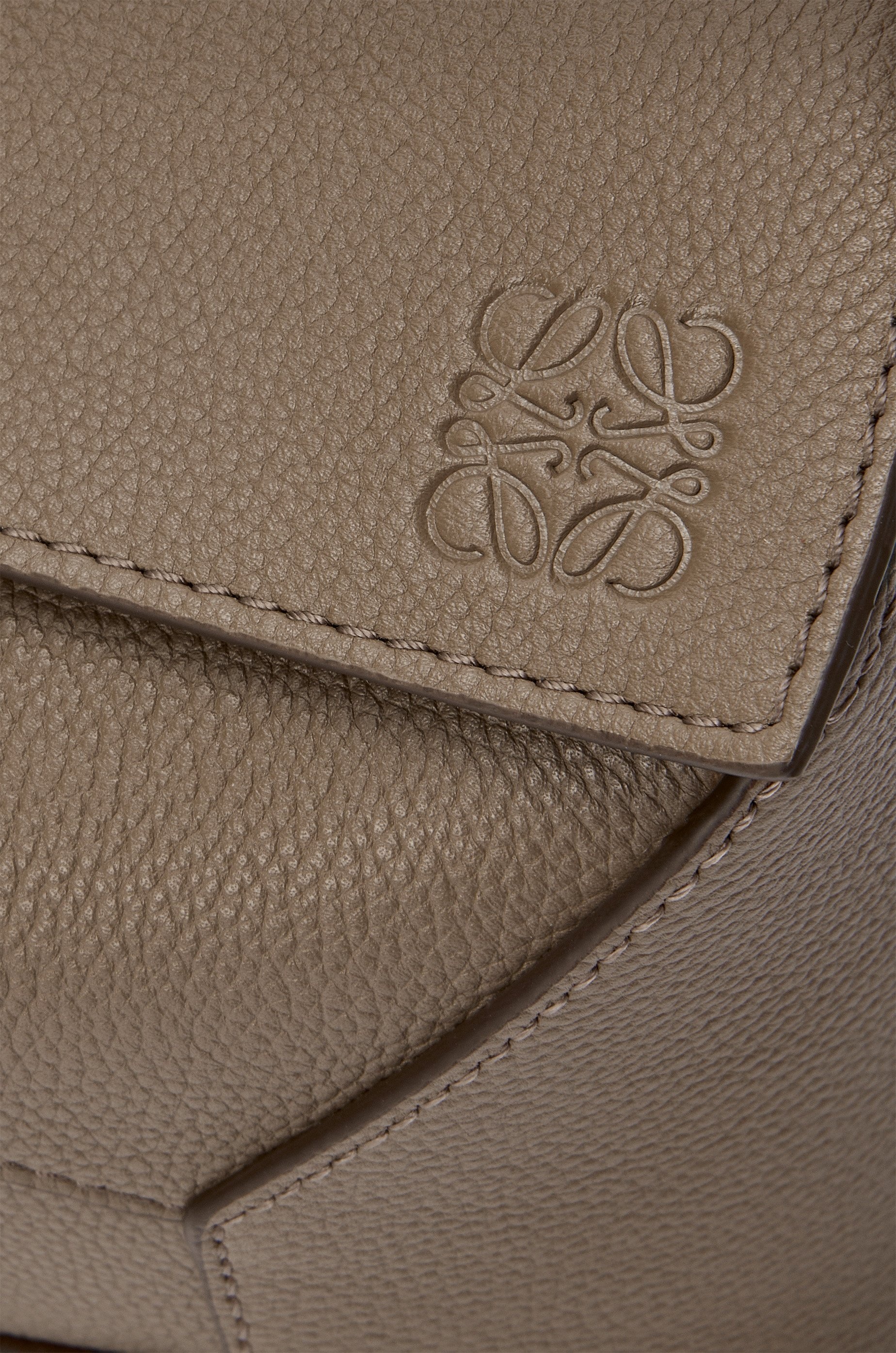 Small Puzzle Edge bag in soft grained calfskin - 10