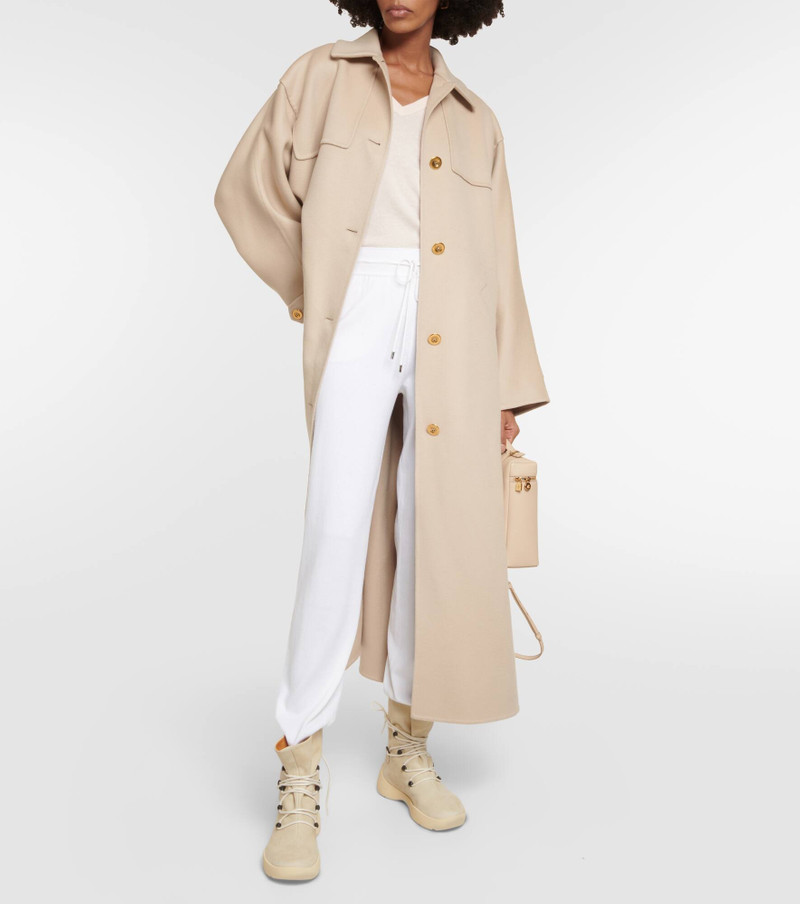 Loro Piana Cashmere sweater outlook