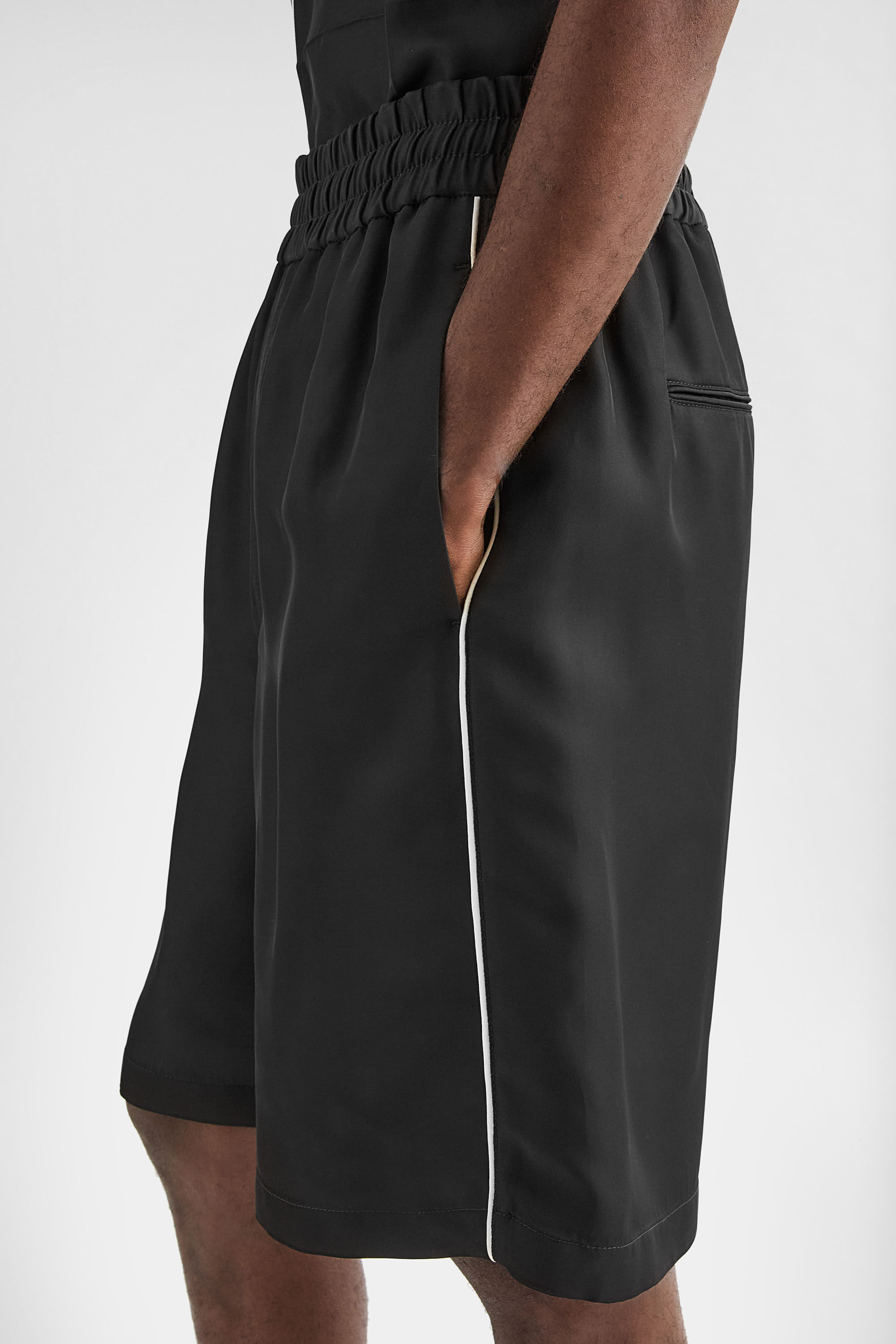 Fluid Viscose Shorts - 5