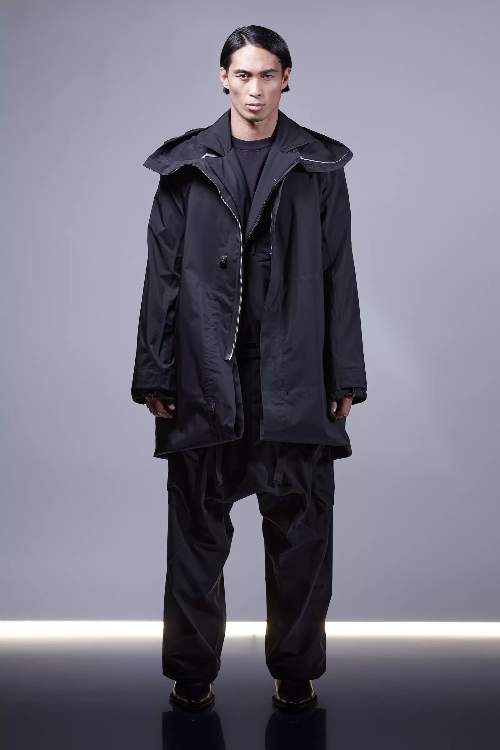 J122-GT 3L Gore-Tex Pro Coat Black - 19