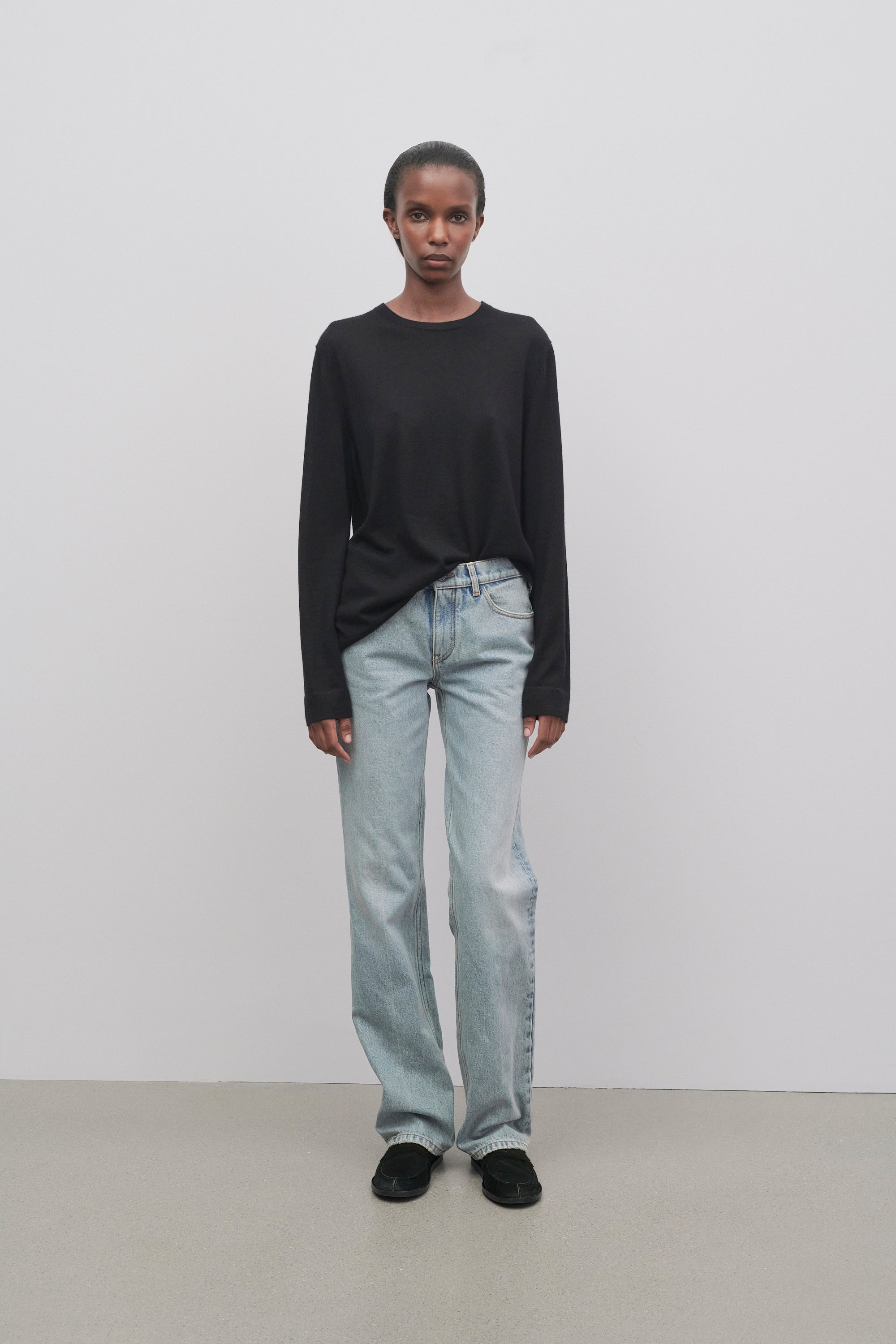 Carlyl Jeans in Denim - 3